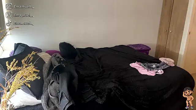 Emanuell__ Chat XXX in diretta