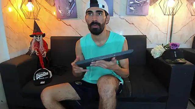 دردشة Andres_Bless الجنسية المباشرة