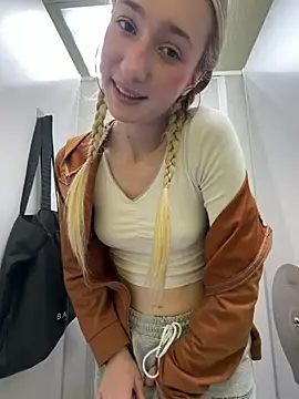 Lia-see-ya – Live XXX-chat