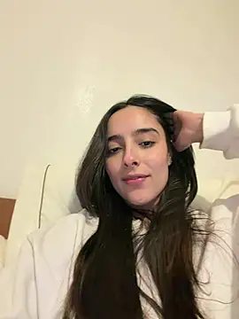 swrennn19 Adlı Modelin Canlı XXX Sohbeti
