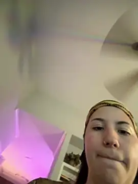 abimusic99's Live XXX Chat