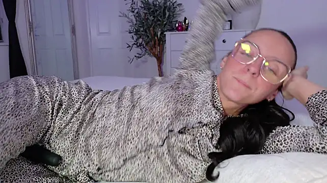 Itsmissalex Chat XXX in diretta