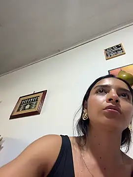 Chatroom XXX en direct de violeta365