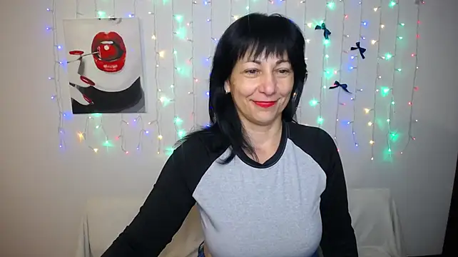 LiluGrants – Live XXX-chat