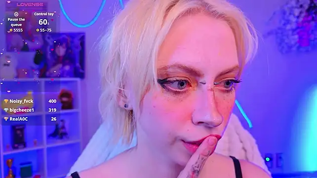 M1mmi Chat XXX live
