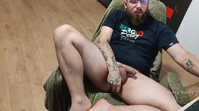 azagoul222's Live XXX Chat
