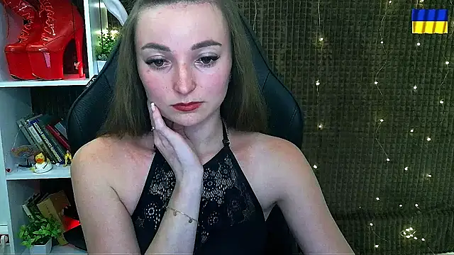 _Barbie_Kiss_ Show in webcam