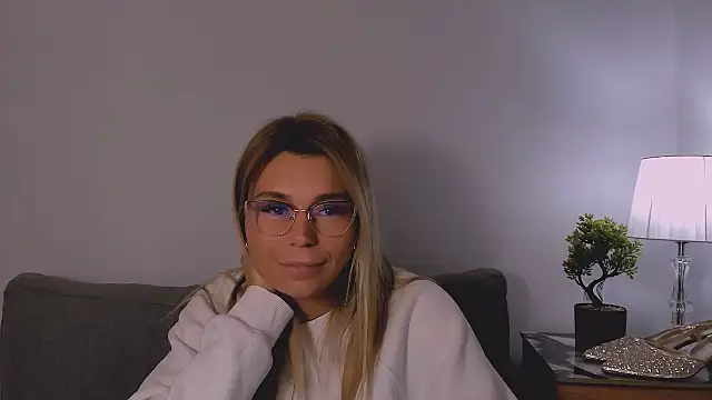 FreyaHotty Live XXX-Chat