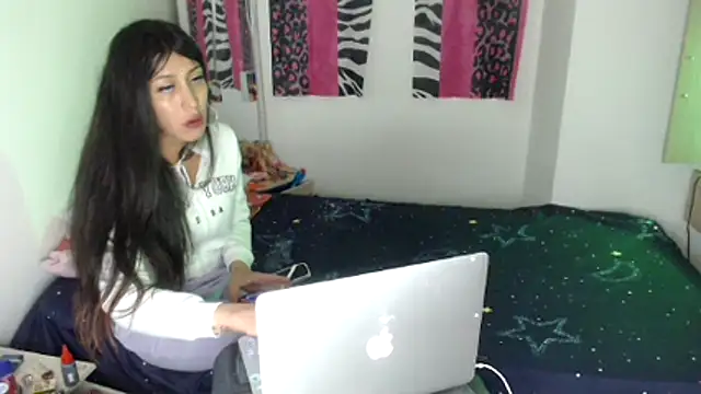 Doll_sary's Live XXX Chat