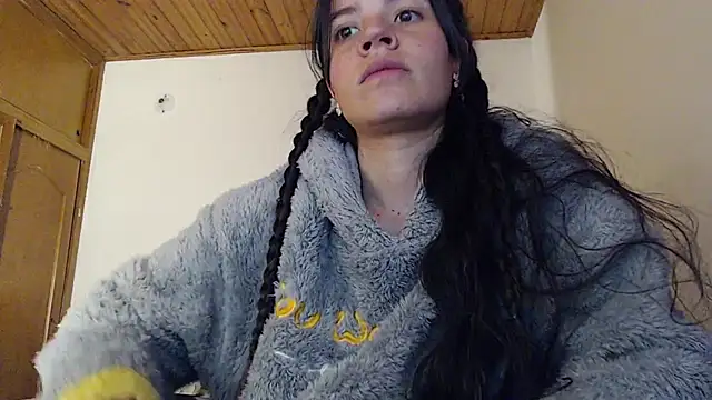Shanel_Lozano Adlı Modelin Canlı XXX Sohbeti