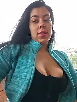 Luiannan Live XXX chat