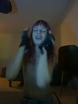 Divabolical 라이브 XXX 채팅
