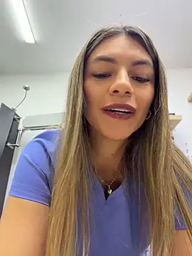 alicee16 লাইভ XXX চ্যাট