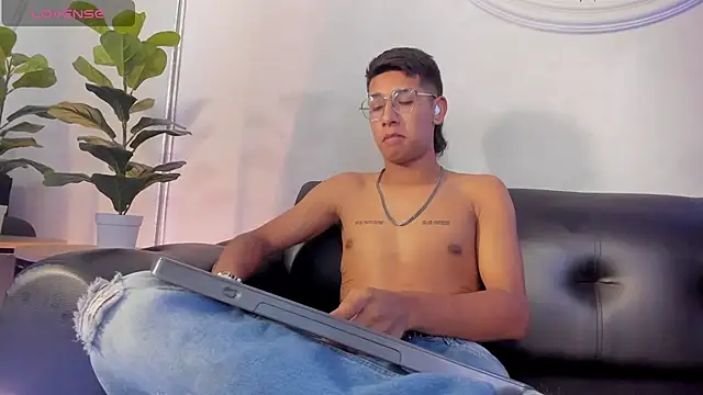 Harry04_ Chat XXX live