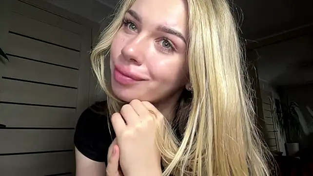 MeaganRisewickn Live XXX chat