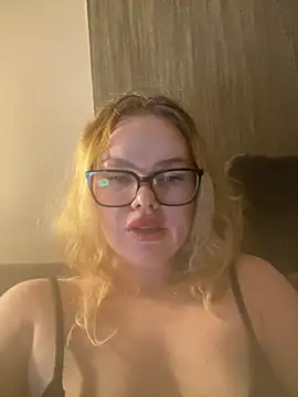 Gold_Applee – Naživo XXX chat