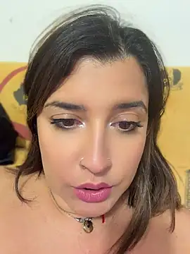 Novababy18 – Naživo XXX chat