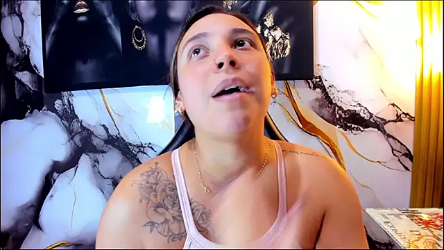 Chat +18 de LizzRouse ao vivo