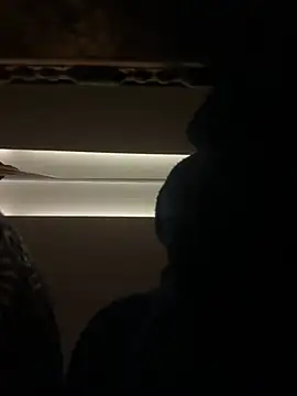 SkinnyLilly's Live XXX Chat