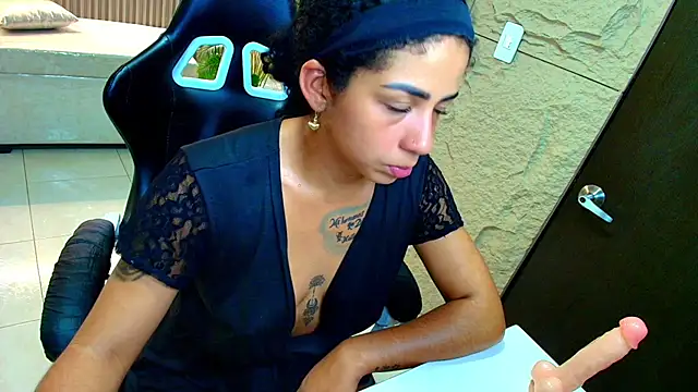 tiffany__r Chat XXX in diretta