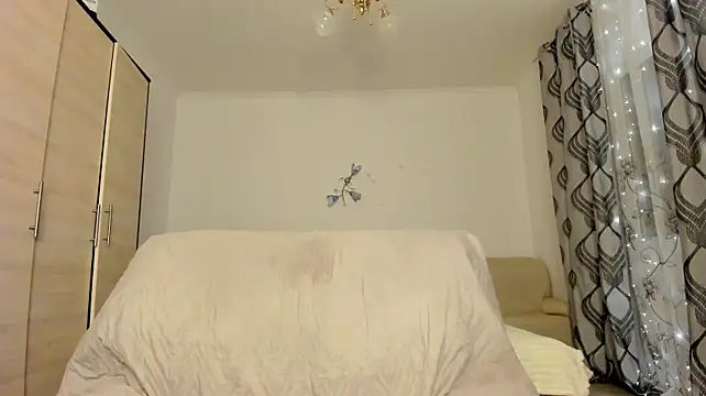 XXX chat uživo modela PlayfulDaisy