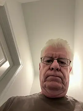 NeoOnSC – Live XXX-chat
