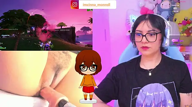 cinna_monroll Adlı Modelin Canlı XXX Sohbeti