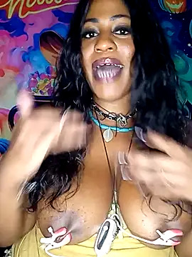 צ'אט XXX בשידור חי של AmazonianMistress