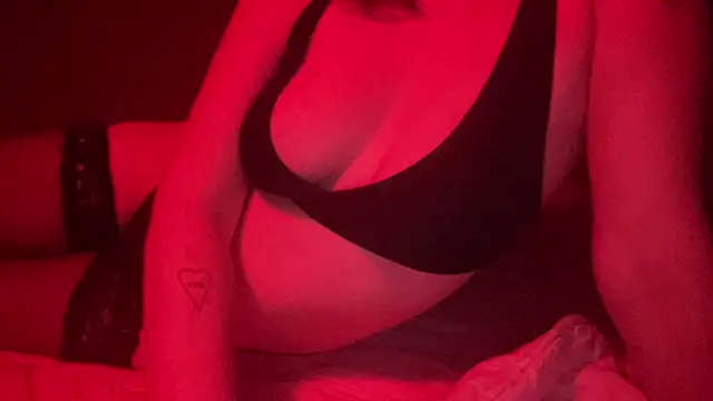 צ'אט XXX בשידור חי של _Linda_li_