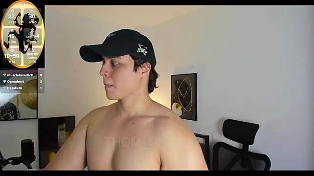 Thom_Ohtani Chat XXX in diretta
