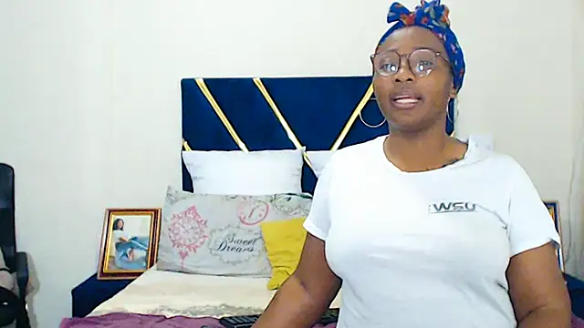 veronica1xxx Chat XXX in diretta