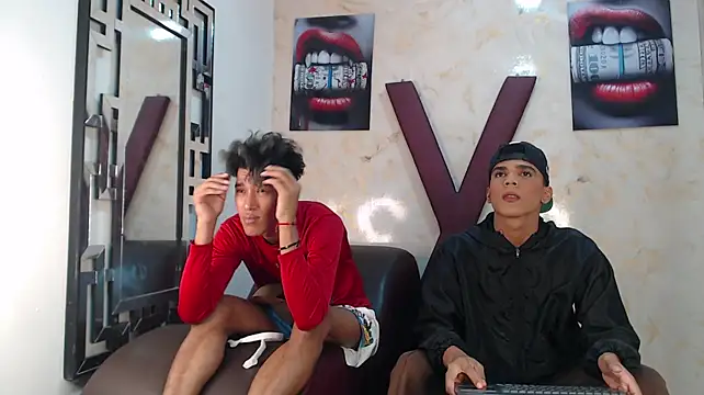 Czat XXX na żywo – PITER_LOVER