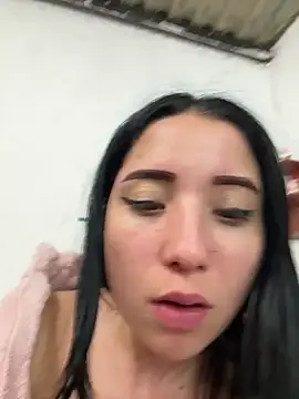 Chat +18 de mileidy0106 ao vivo