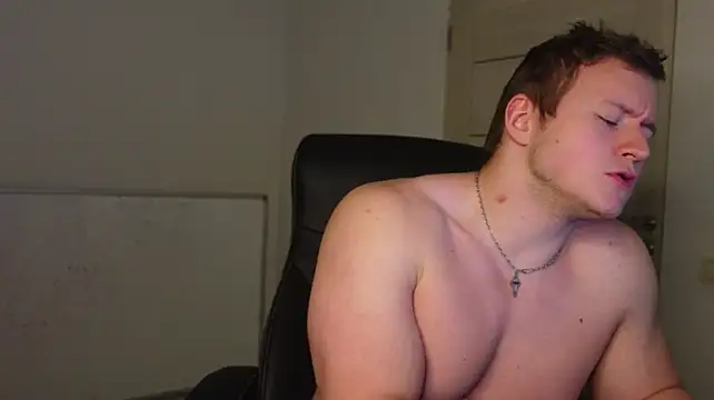 Richard_Dullas XXX чат на живо