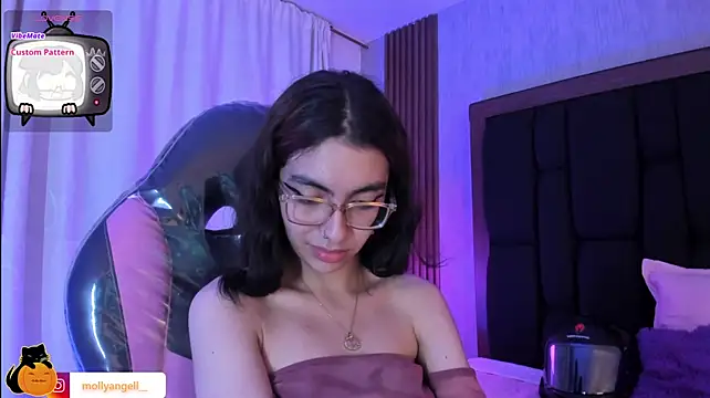 Czat XXX na żywo – Molly_A