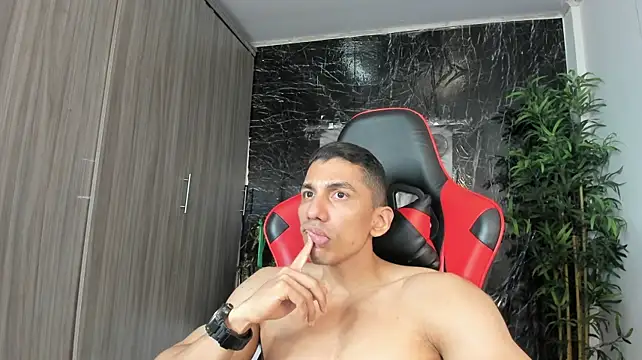 Erik_castleのライブXXXチャット