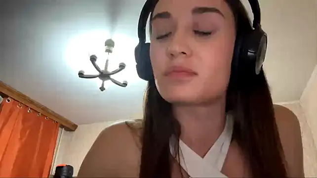BelvaRandazzo XXX чат на живо