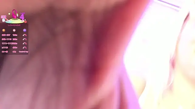 sweetbambi23's Live XXX Chat