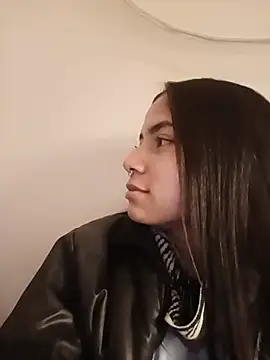 Онлайн чат XXX Ivyy_sweet_
