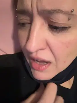 Chat +18 de RitaBreu ao vivo