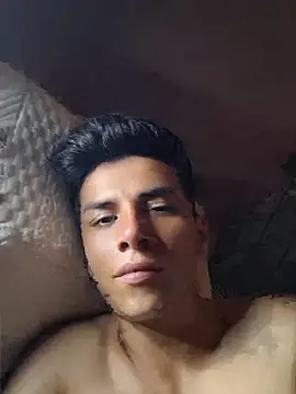 Chat +18 de ZaneHoward ao vivo