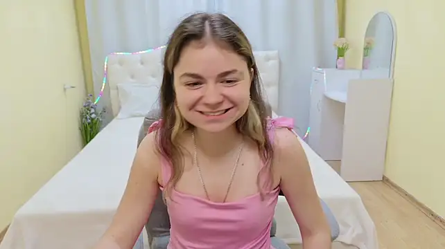 Онлайн чат XXX TinaRedly