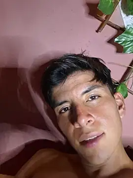 ZaneHoward Live XXX-chat