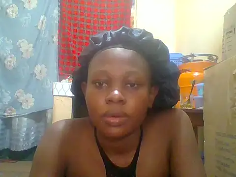 Chat +18 de Sexxynitah ao vivo