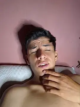 Chat XXX en directo de ZaneHoward