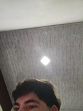 Chat +18 de MenOnlyHot ao vivo