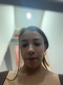 Chat XXX ao vivo de Hall_16
