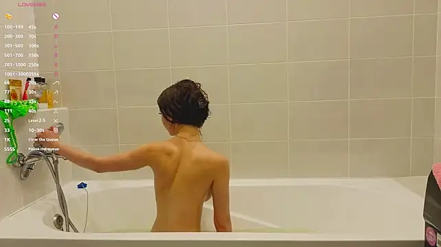 DongMoolt's Live XXX Chat