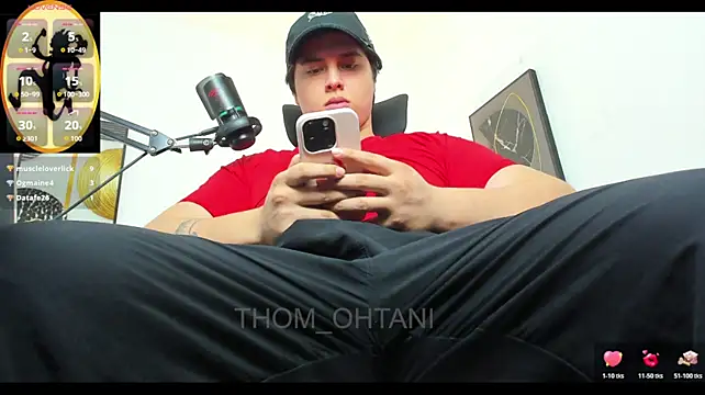 Thom_Ohtani Adlı Modelin Canlı XXX Sohbeti