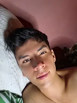 XXX chat uživo modela ZaneHoward